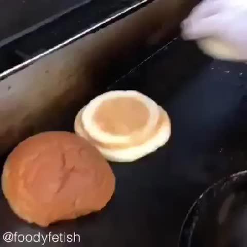 آناناس چی میگه این وسط؟؟؟؟