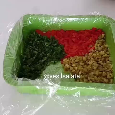 یه سالاد خوشمزه