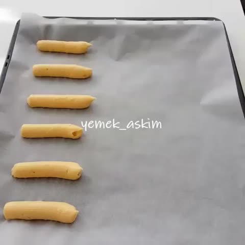 نون خامه ایی خوشمزه و عالی