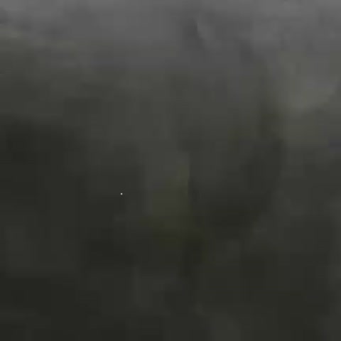 میتوانید به راحتی برای کودکانی که تم تولدشان را تم هالووین انتخاب می کنند خودتان کیک را درست و تزیین کنید.?❤