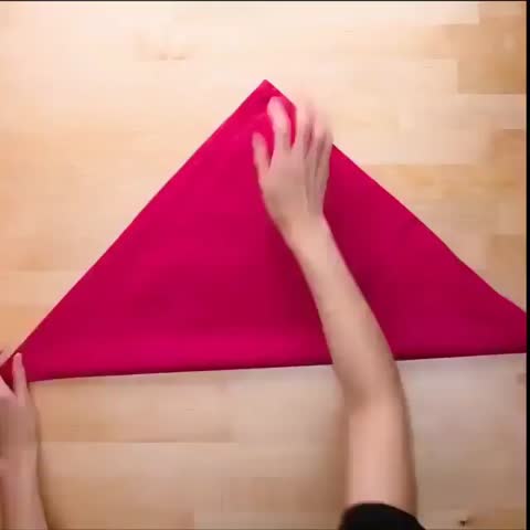 راه های تازه و جالب تازدن دستمال سفره