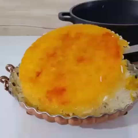 ته دیگ زعفرونی