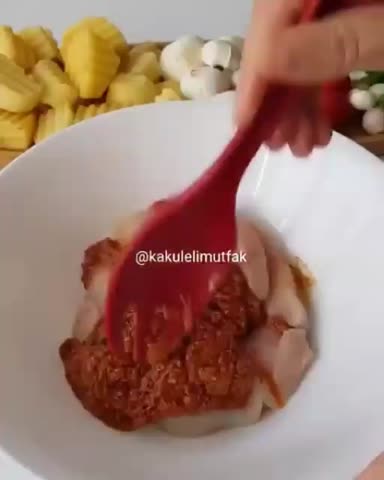 مرغ باسبزیجات درفر