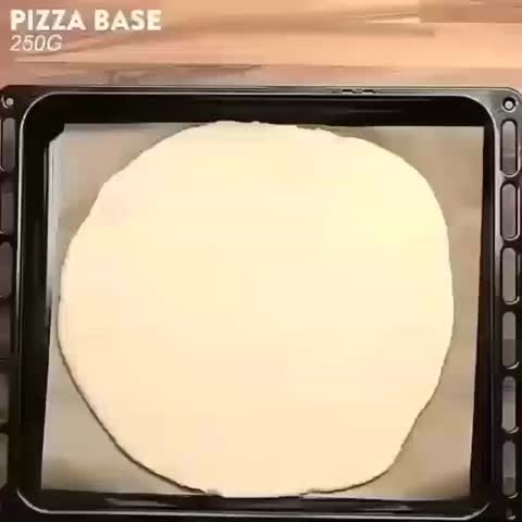 یه پیتزای حالی