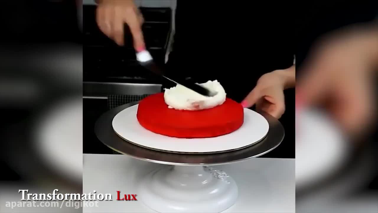 تزیین کیک رنگین کمونی