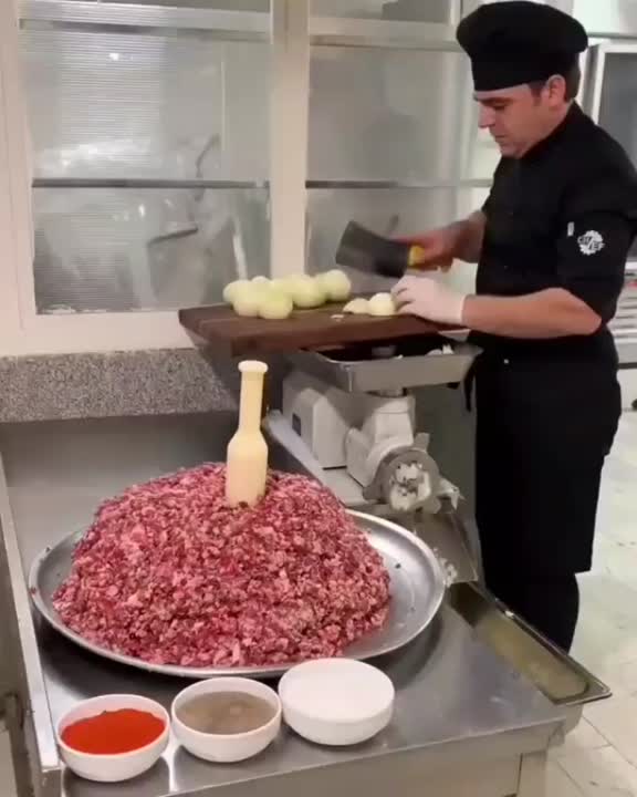 کباب پنج متری