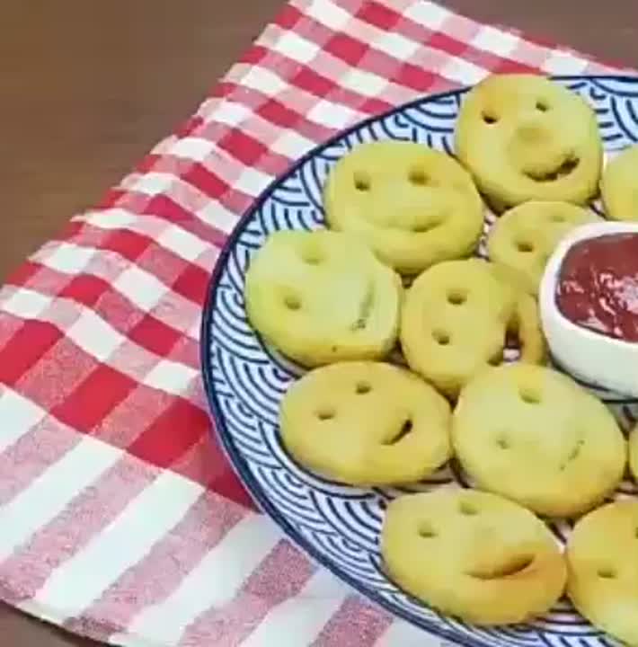 ایموجی سیب زمینی