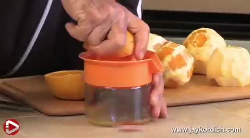 گرفتن اب پرتقال