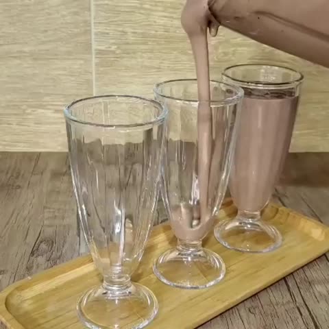 اسموتی موز کاکائویی