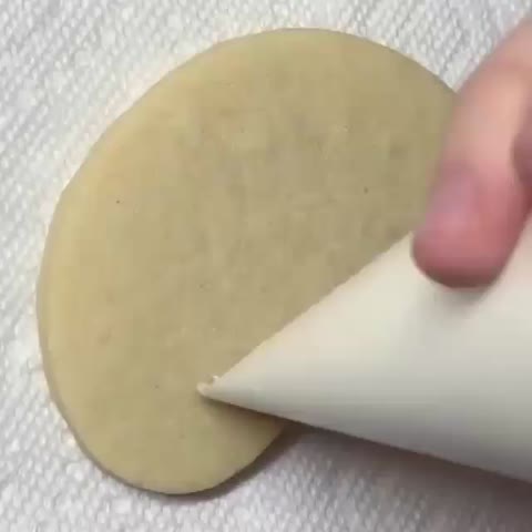 تزیین کوکی با رویال آیسینگ