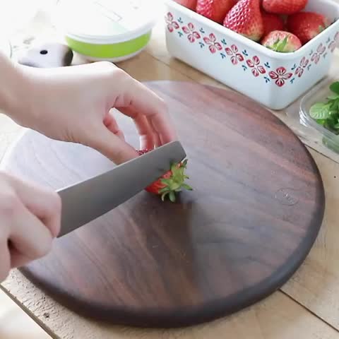 تیرامیسوی توت فرنگی