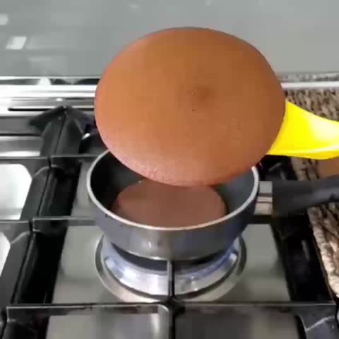 پنکیک شکلاتی