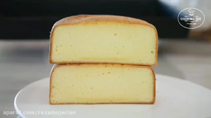 کیک اسفنجی اسان و خوشمزه