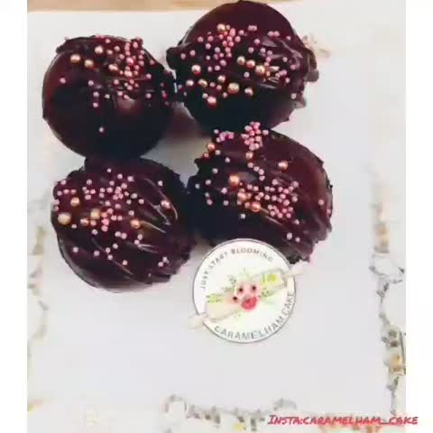 بمب شکلاتی ایده شیک