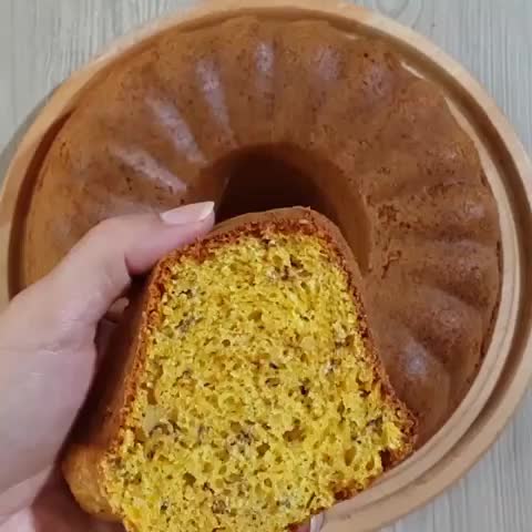 کیک هویج کافی شاپی