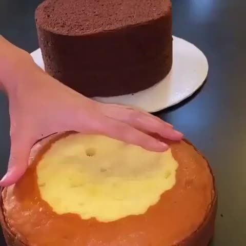 تزیین کیک بسیار زیبا