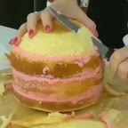 تزیین کیک به شکل گل رز