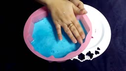 خارج کردن ژله از قالب