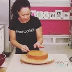 کیک بسیار جالب