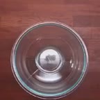 بستنی سرخ کرده توت فرنگی