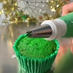 تزیین کاپ کیک به شکل درخت کریسمس