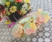 شیرینی پنجره ای سه رنگ