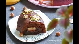 کیک با مغز شکلات و موز