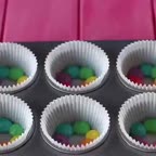 تزئین کاپ کیک رنگی رنگی