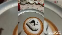 تزئین کیک تولدشکلاتی بدون خامه وهمزن