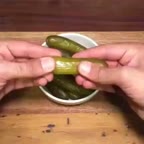 خیارشور ترد ۱۰ روزه