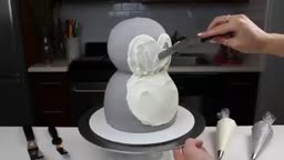 تزئین کیک با خامه