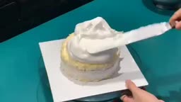 تزیین کیک تولد