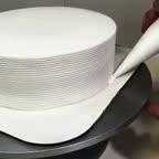 تزئین کیک با خامه