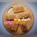 شیرینی ناپلئونی با دو قلم مواد